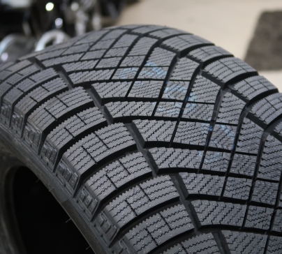 PIRELLI ICE ZERO FR