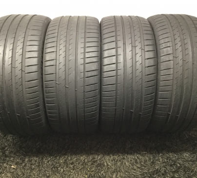 MICHELIN Pilot Sport 4