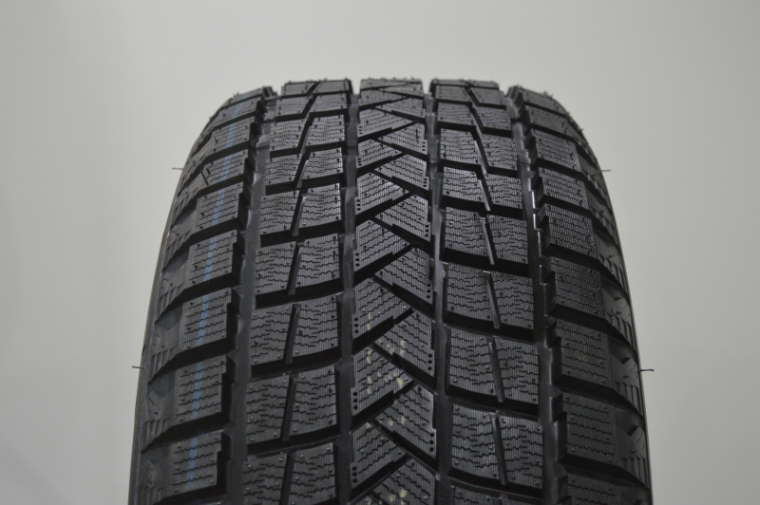 FIREMAX FM806 - Rīgas Riepu Centrs