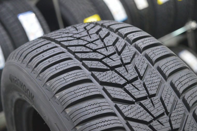 HANKOOK WINTER I*CEPT EVO3 X (W330A) - Rīgas Riepu Centrs