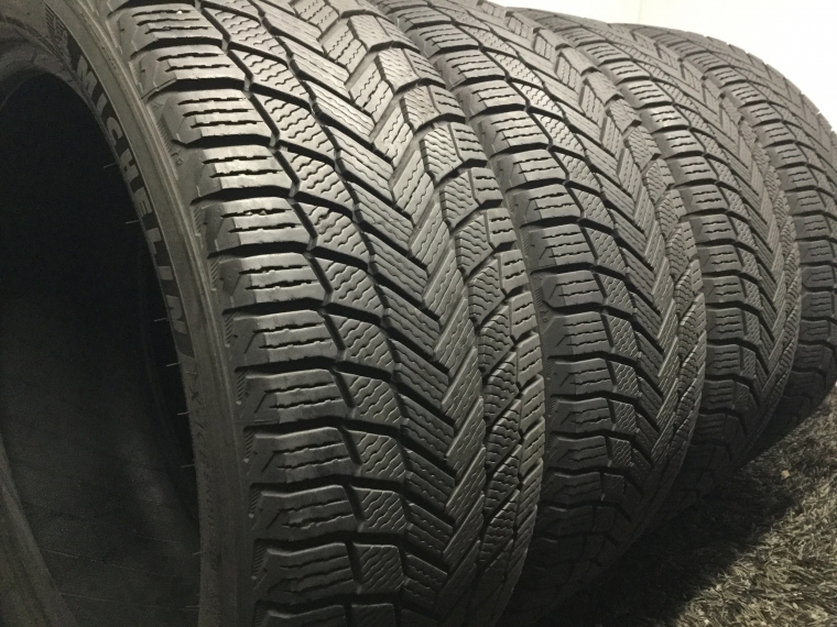 MICHELIN X-ICE SNOW SUV - Rīgas Riepu Centrs