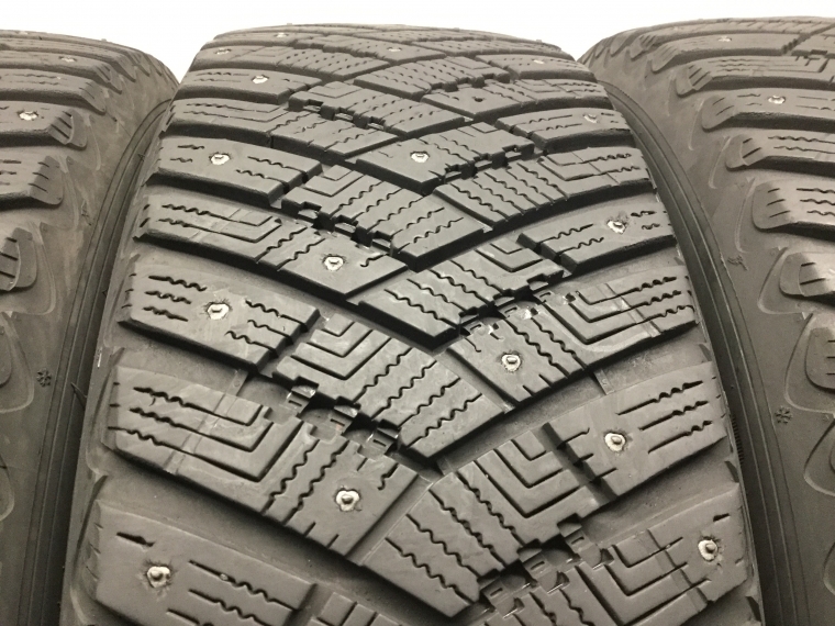 GOOD YEAR UltraGrip Ice Arctic SUV FP - Rīgas Riepu Centrs