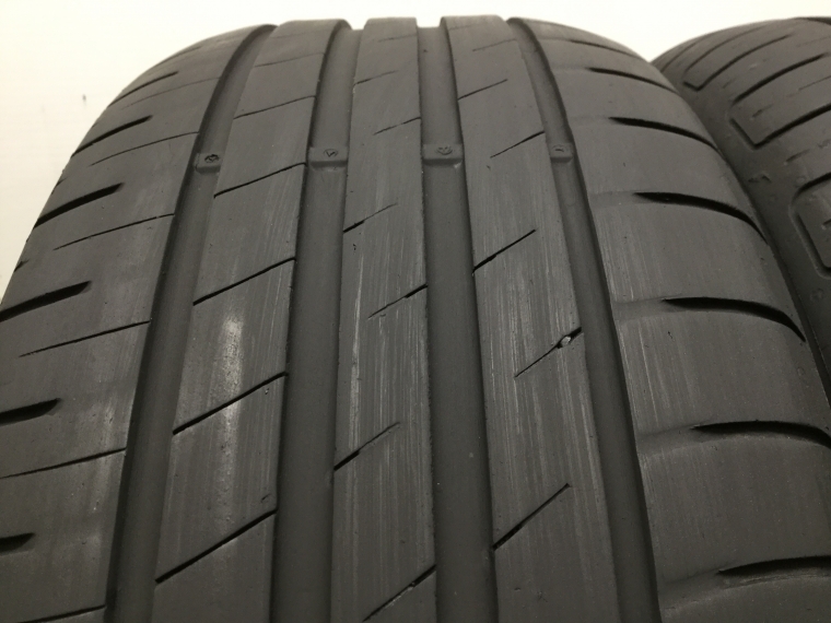 GOOD YEAR EfficientGrip Performance - Rīgas Riepu Centrs