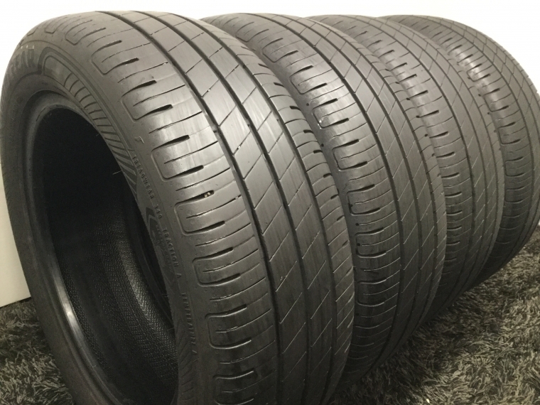 GOOD YEAR EfficientGrip Performance - Rīgas Riepu Centrs