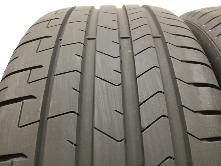 PIRELLI P ZERO (MO) - Rīgas Riepu Centrs