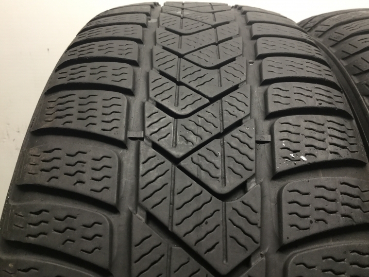 PIRELLI SOTTOZERO 3 - Rīgas Riepu Centrs