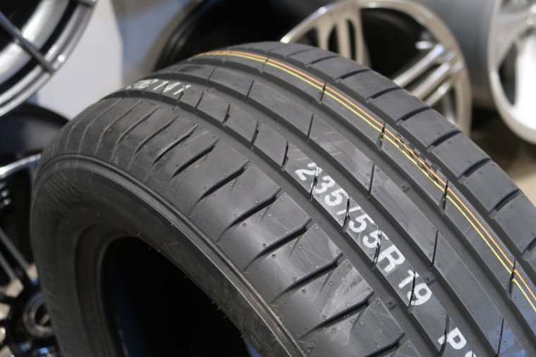 KUMHO PS71 - Rīgas Riepu Centrs