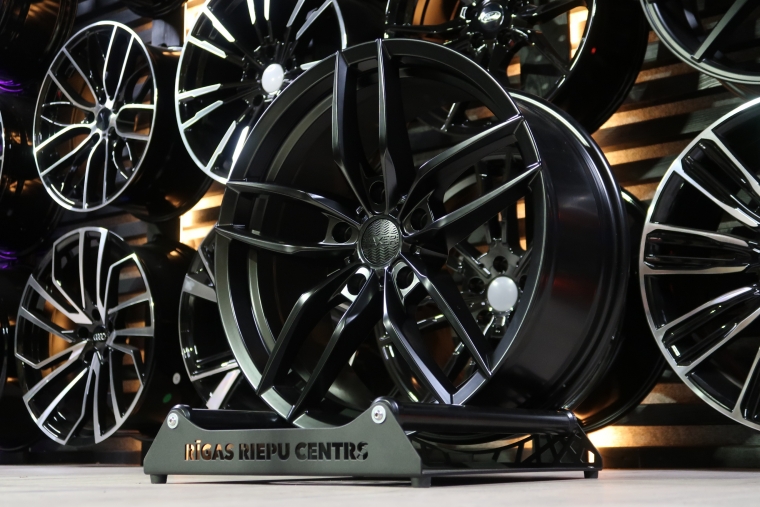 hx017 - Rīgas Riepu Centrs