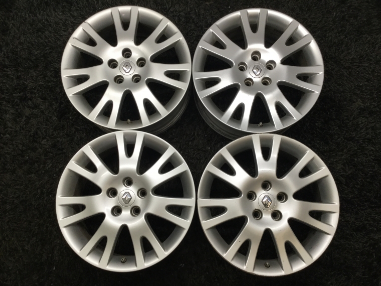 8200 023 769 - Rīgas Riepu Centrs