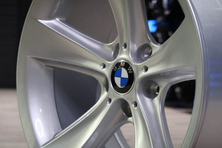 BK086 - Rīgas Riepu Centrs