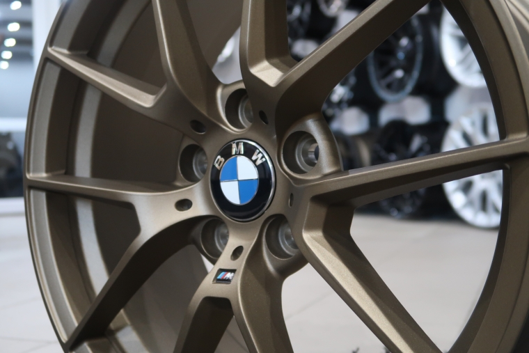 b1416 - Rīgas Riepu Centrs